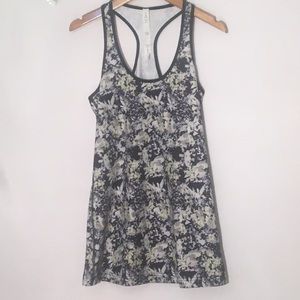 Lululemon racer back athletic top. 8